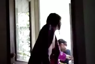 Trelka lén chồng đưa nhân tình vào nhà địt trong phòng sec moi 2020 ngủ.