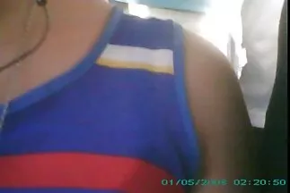 Đồng tính nữ mời một hinh sec vu to cô gái châu Á gầy gò để vui vẻ với họ.