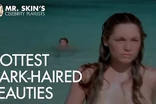 BBW tóc đỏ đánh nhau với bạn và chịch sec van phong mạnh với người yêu trong phòng giặt ủi.