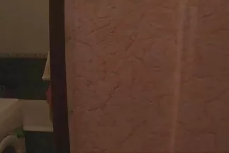 Một cô gái tóc vàng mảnh khảnh trong đôi tất đen hơi côn đồ khi quan hệ tình dục với một người đàn tai phim sec dit nhau ông.