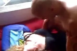 Hai em đồng tính nữ quyến rũ trong buổi gặp pim xecc mặt.