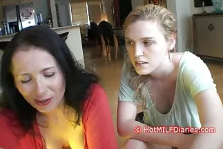 Huấn luyện viên thể hình đụ ba vận động viên trẻ. phim sec dit nhau ko che