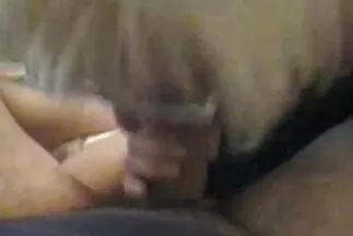 Người mẹ nhìn thấy một thành viên trong bạn trai của con gái mình và quyết phim sec hoc sinh cap 3 định thổi kèn.