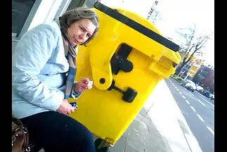 Mulattos với bộ ngực to rên rỉ từ việc thổi kèn phim sec han quôc gấp đôi và chết tiệt.