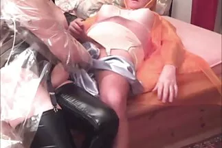 Cộng sản Cuba kỷ niệm sec vip quan hệ tình dục vào ngày 7 tháng 11 với các nhà tư bản