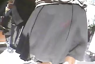 Lucas Frost kéo căng một bà mẹ béo trong phim sec vlxx đôi tất đen bằng một con cặc đã cạo lông và xuất tinh lên người cô ấy.