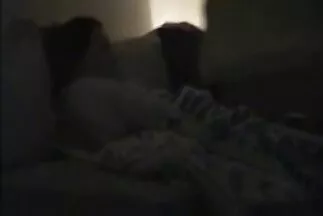 Thay vì bạn gái trẻ, anh ta xé xác bố mẹ cô ấy trong một buổi hẹn hò yêu anh sec lon to đương.