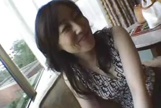 Mẹ và bạn trai quyết định cho nhau chieu phim sec khoái cảm tự chế khi quan hệ tình dục.