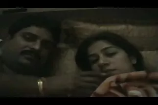 Một thanh niên tóc vàng sau sec gai xinh khi thủ dâm chuyển sang thành viên của anh trai cùng cha khác mẹ.