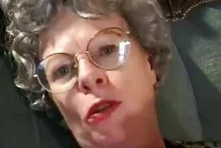 Tóc vàng dịu phim sec ngua dàng và gầy gò sau khi Cooney muốn có một cuộc đụ cuồng nhiệt.