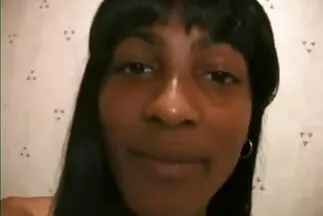 Người đàn ông cẩn thận phim sec ede liếm con điếm có âm hộ ngực to và đụ.