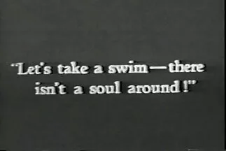 Mulatto thủ dâm và được chồng sec phá trinh quan hệ tình dục mạnh mẽ.