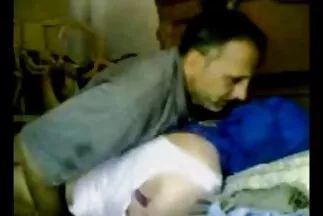 Mẹ tóc đỏ phim sec hiem dam và người bạn tóc nâu của cô ấy chỉ thích quan hệ tình dục nhóm.