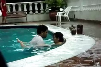 Em gái chân dài gầy guộc đỏ bú cu phm sec xuât tinh vao môm em điêu luyện và thích quan hệ tình dục qua đường hậu môn.