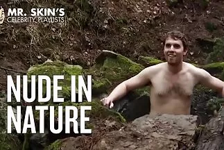 Anh chàng thích đụ cô gái ở phim sec chau su ngôi thứ nhất thay vì chơi.