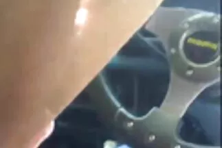 Địt em gái xinh nứng lồn trong căng tin. sec me dit con