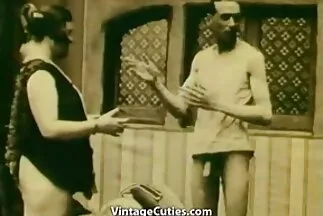 Em thư ký Nga luôn sẵn sàng phim sec mơi bú cặc to của sếp.