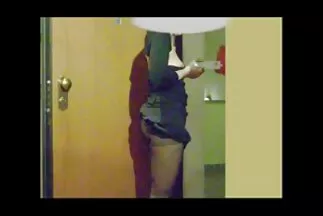 Nữ diễn viên tóc nâu Kimberly Costa ân ái trên giường với đàn ông lực lưỡng sec ngoai tinh