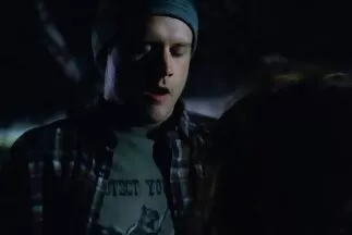 Cô gái trong khi khiêu phim sec gai goi dâm nhóm được thâm nhập gấp đôi và đạt cực khoái.