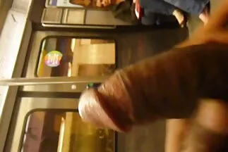 Latina đã hoàn thành gần như ngay lập tức từ pim sec vu to bộ ngực thâm nhập gấp đôi.