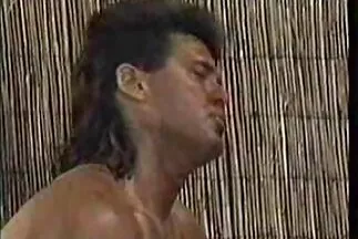 Ba đồng tính nữ trẻ lột trần truồng để quan hệ tình dục thực sự và phim sec loan lung cực khoái.