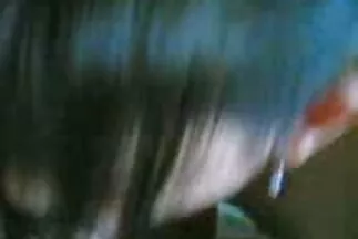 Lỗ hậu môn của một cô gái tóc nâu mặc phim ngoai tinh sec váy đỏ chỉ yêu cầu một dương vật dài.