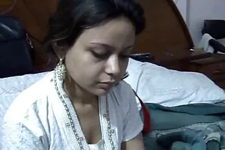 Yoga dần biến thành quan hệ tình dục tập sec cuc dam thể với gà con.