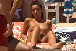 Anh chàng xé xác bạn gái trẻ của phim sec cac to vợ ở phòng bên với giá năm cộng.